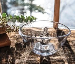 Simon Pearce Champlain Ring Holder -Selected Home Goods Store 6102 champlain ring holder 01.08.21 14700 edit alt lifestyle 1400x1200px