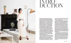 Live Beautiful 11 Live Beautiful -Selected Home Goods Store 9781419742804 01