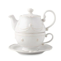 Juliska Berry & Thread Whitewash Tea For One Tea Pot