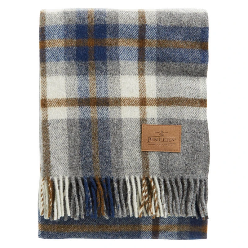 Raleigh Plaid Motor Robe W/ Carrier 4 Raleigh Plaid Motor Robe W/ Carrier - Image 2